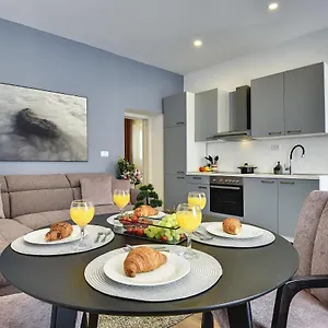 https://da-central-luxury-apartments.in-istria.net