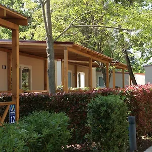 Camping Adria Mobile Homes Lanterna 4*, Poreč Kroatië