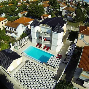 Apartment Zlatko