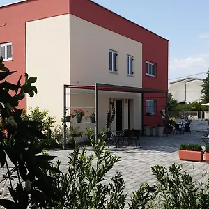 Apartment A-mol