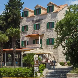https://hotel-villa-diana.splithotels.org